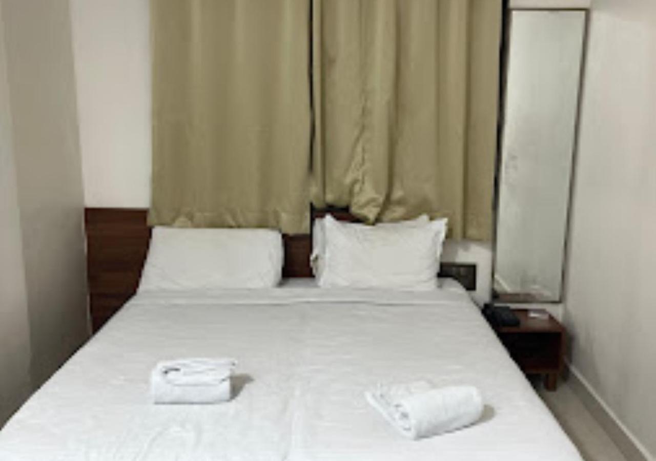 Hotel Rajwada Kapurhol Kapurwahal Exterior photo